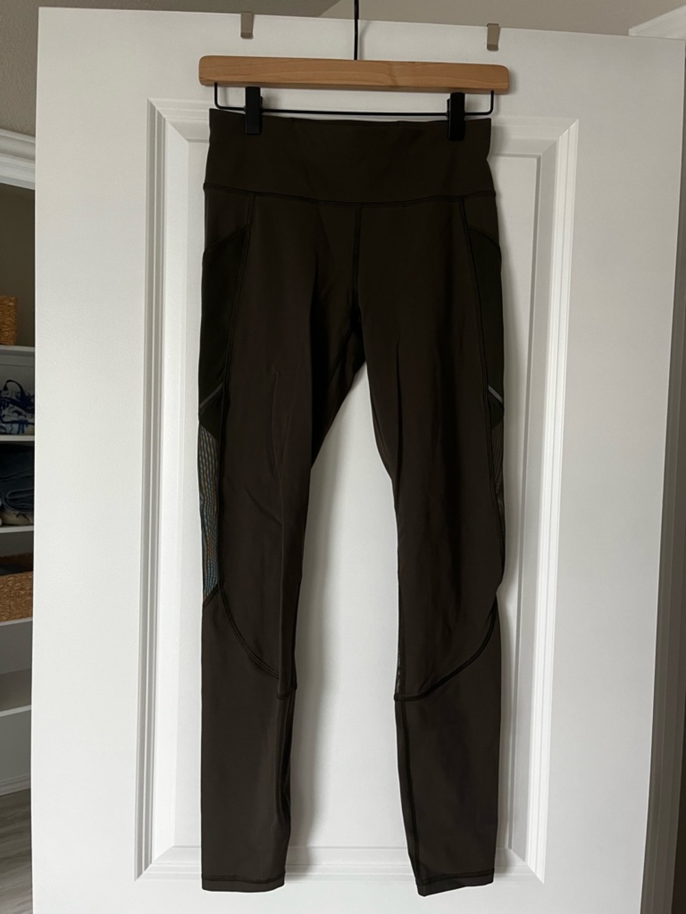 High-Waist Mesh Olive Active Leggings